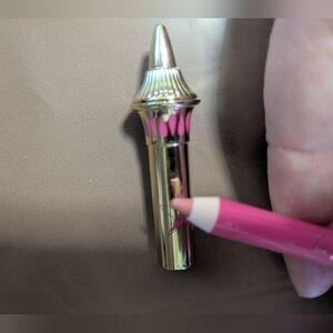 Jeffrey Star Skin Tight Velour Lip Liner